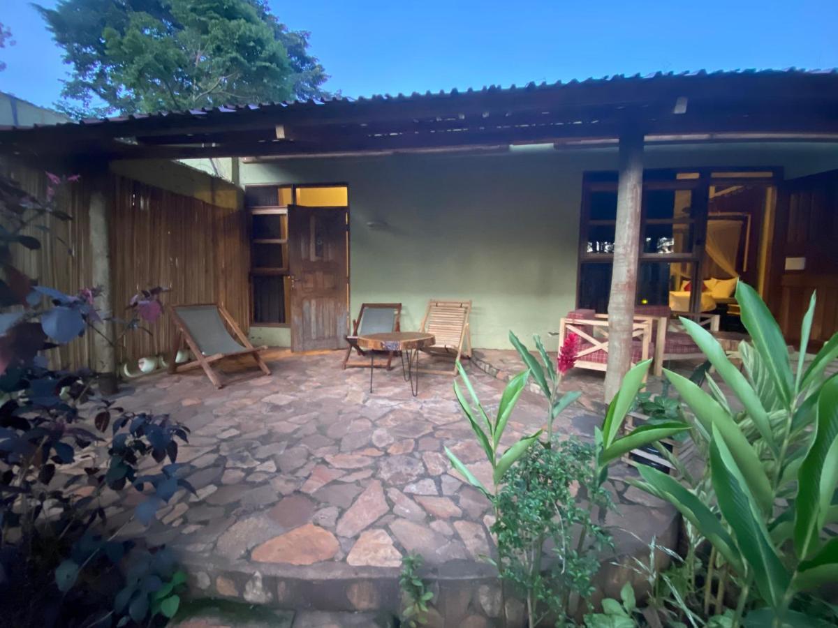 Afro Smile Hotel And Guest House-جينجا المظهر الخارجي الصورة