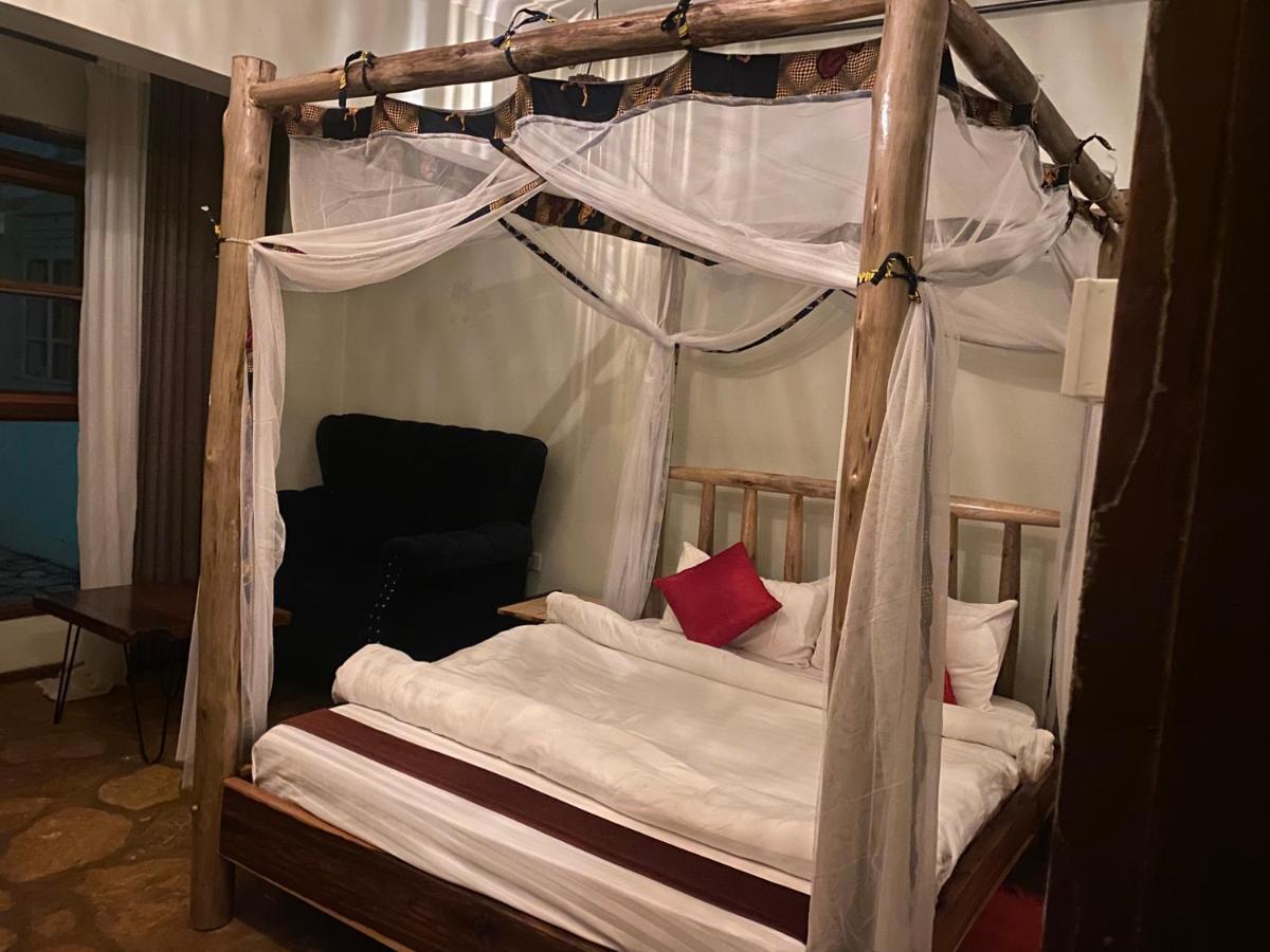 Afro Smile Hotel And Guest House-جينجا المظهر الخارجي الصورة